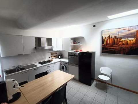 Kitchen or kitchenette, kitchen