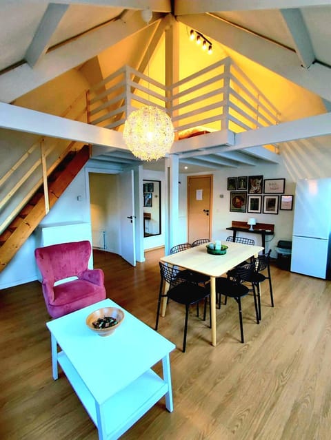 Living room, Dining area, Bedroom, kitchen