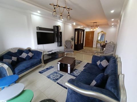 TV and multimedia, Seating area