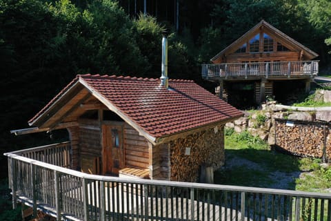 Property building, Natural landscape, Summer