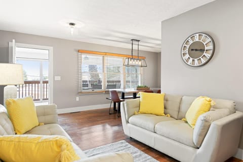 Upper Lakeshore Living House in Lake Junaluska