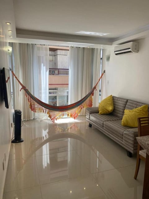Cabo Frio Nice 2 bedroom Renovated for 8 people Apartment in Cabo Frio