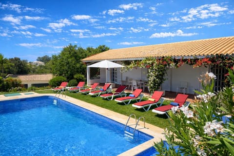 Garden, Swimming pool