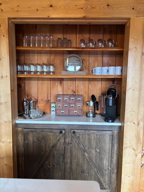 Coffee/tea facilities