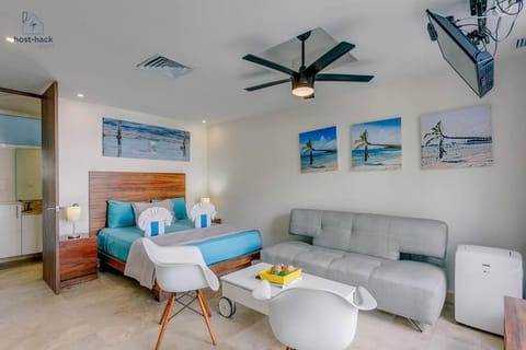 TV and multimedia, Living room, Dining area