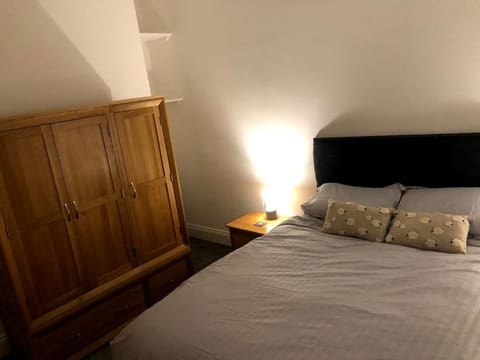 The Old Ship Hotel, apartment 2 Apartment in Skipton