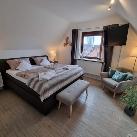 Bed, Photo of the whole room