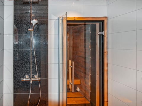 Holiday Home Kultahippu by Interhome House in Rovaniemi