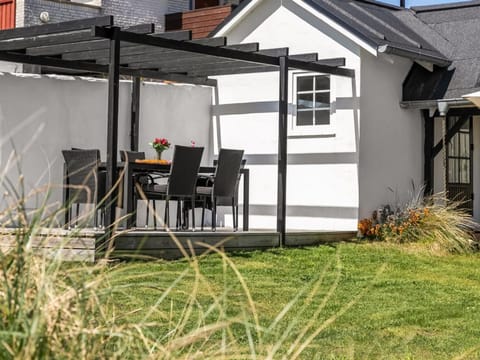 Holiday Home Uddi - 150m from the sea by Interhome House in Løkken