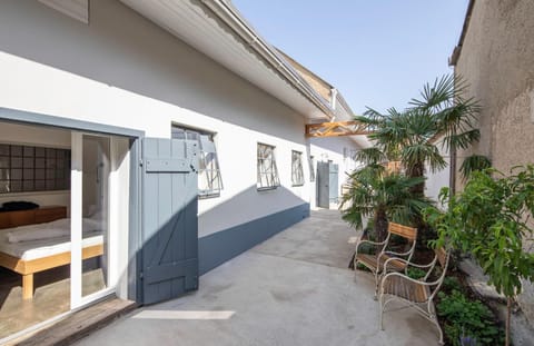 Patio, Day, Balcony/Terrace