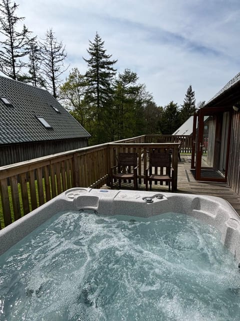 Natural landscape, Hot Tub, Balcony/Terrace