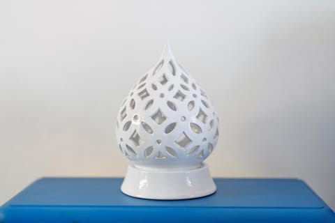 Summer, Decorative detail