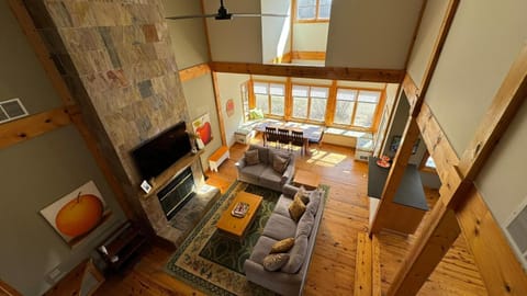 Victory Gardens House in Chikaming Township