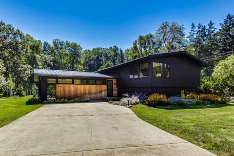 Springfield Beach House House in Chikaming Township