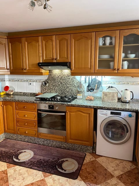 Comfortable guest room with balcony Vacation rental in Safor