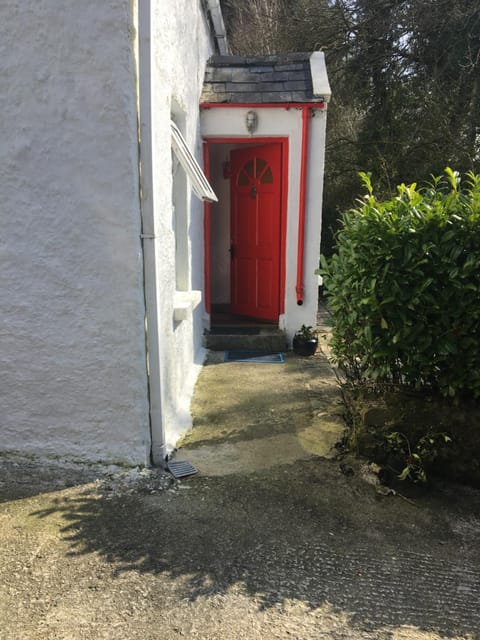 Maggie's Cottage House in Co. Tipperary, Ireland