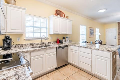 Orange Beach Villas - Serendipity House in Orange Beach