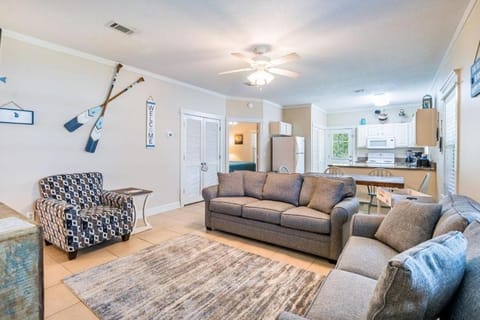 Orange Beach Villas - Allure by Youngs Suncoast House in Orange Beach