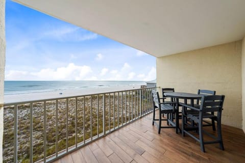 Day, Balcony/Terrace, Seating area, Beach, Sea view