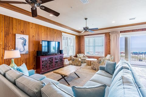 Summer Salt West by Youngs Suncoast House in Orange Beach