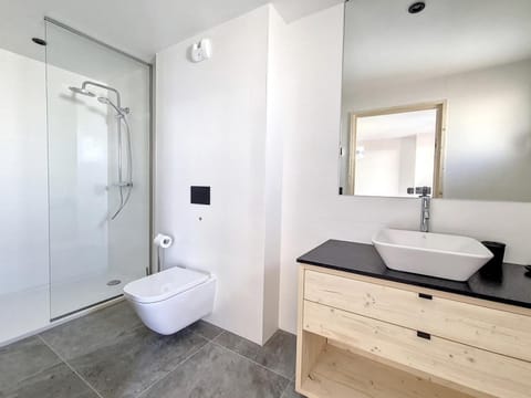 Chalet luxueux avec terrasse et sauna près des pistes - FR-1-344-1161 Apartment in Les Allues