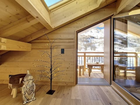 Chalet luxueux avec terrasse et sauna près des pistes - FR-1-344-1161 Apartment in Les Allues