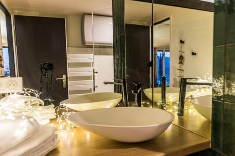 Gîtes des lacs - Pinatelle - Durtol Apartment in Auvergne-Rhône-Alpes