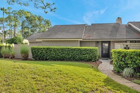 Fishermans Recess - 3BR condo w lake views & lanai House in Sawgrass