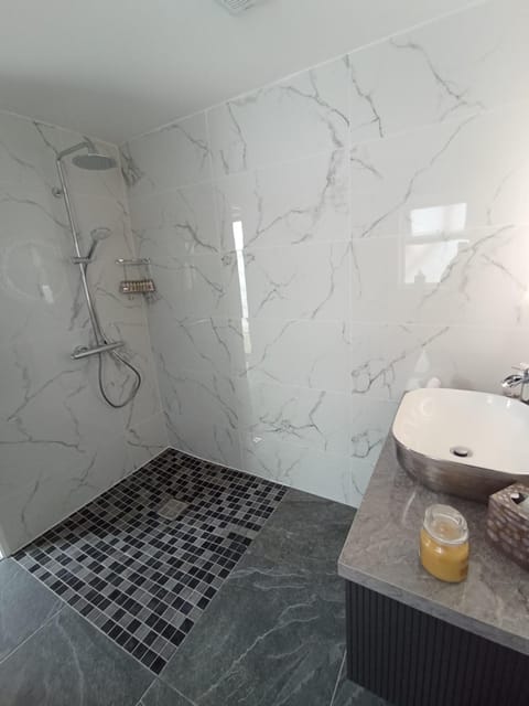 Tiernan's Luxury Accommodation House in County Sligo