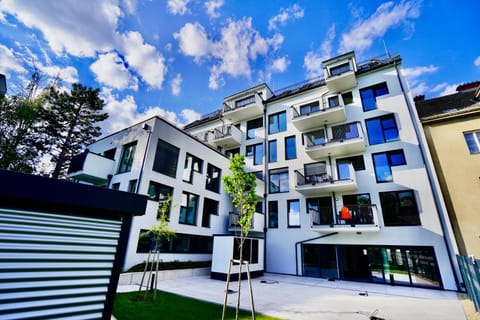 Property building, Day