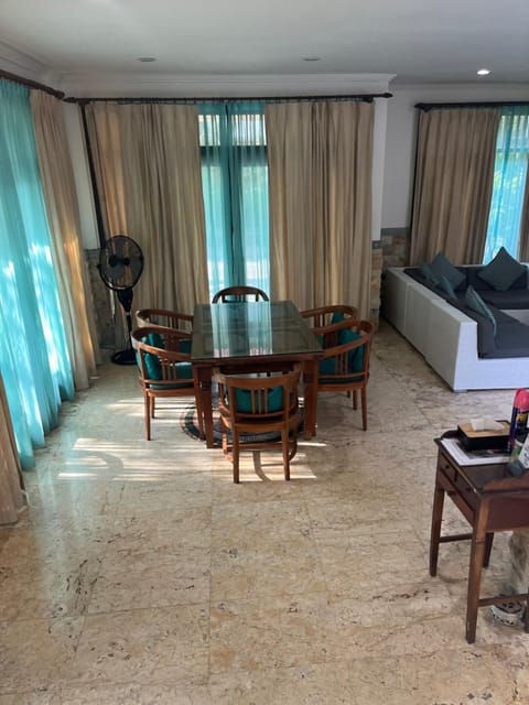 Largest Villa in Kuta Royal C1 - Turquoise Villa Villa in Kuta