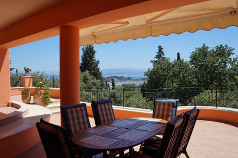 Balcony/Terrace, Dining area