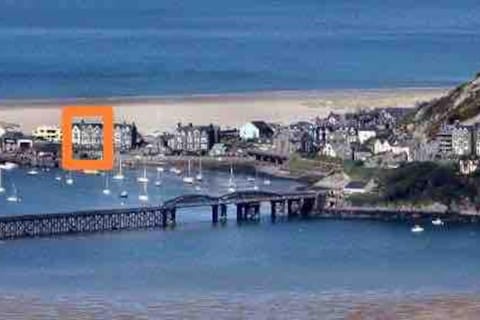 Harbourside 2 Bed apartment, Barmouth Bridge Views Apartment in Barmouth