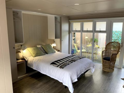 Cabin Retreat in the heart of Warwick. Cabin in Warwick