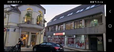 Neighbourhood, City view