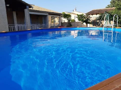 Day, Pool view, Swimming pool, sunbed