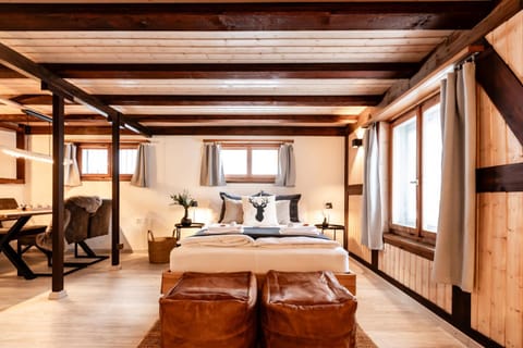 Bed, Photo of the whole room