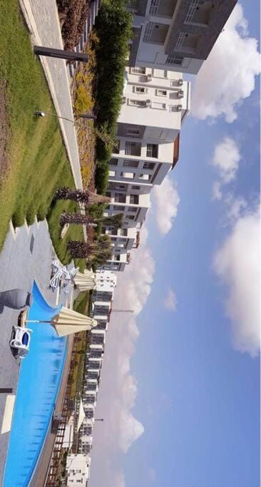 Garden, Swimming pool