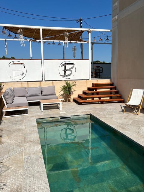 Patio, Swimming pool