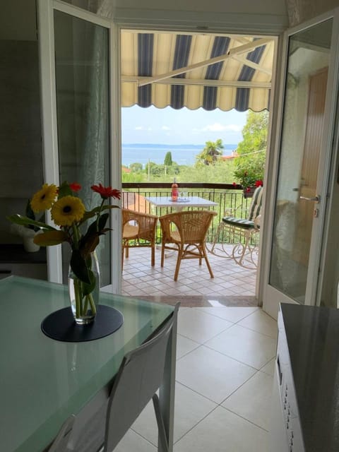 View (from property/room), Balcony/Terrace