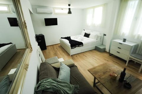 Menta Piperita Apartment in Heraklion