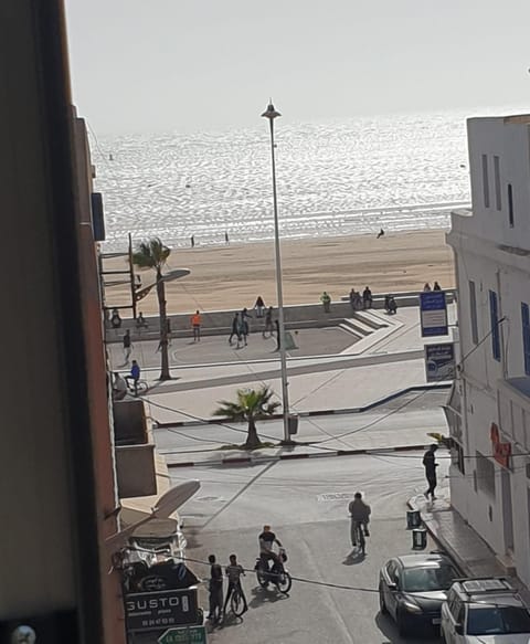 Neighbourhood, Beach, Sea view
