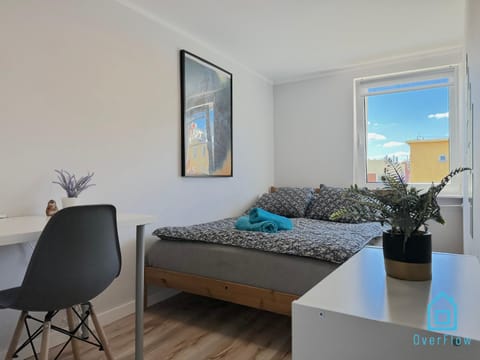 Beksiński Room -10 Minutes to Gdańsk Old Town & Sea Vacation rental in Gdansk