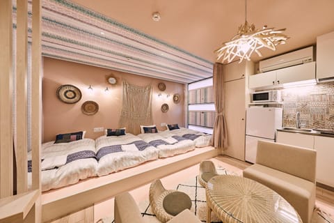 Bed, Photo of the whole room