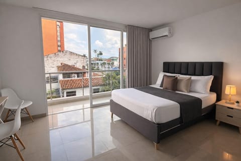 Bed, Photo of the whole room, Bedroom, air conditioner