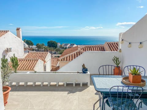 Day, View (from property/room), Balcony/Terrace, Dining area, Sea view