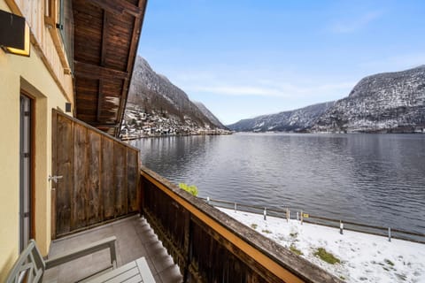 Hallstatt Lakeside Top 5 - Zimmer mit Balkon Vacation rental in Hallstatt