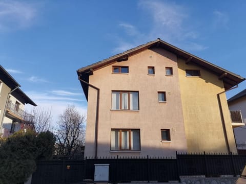 Банско Апартментс Apartment in Bansko