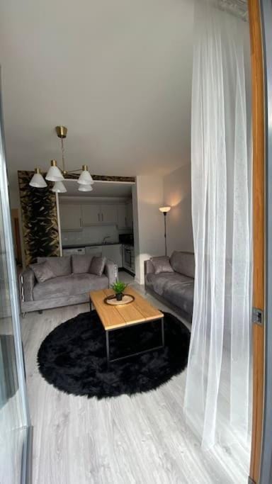 Stunning Modern 2bed Apt Near Dublin City& Airport Apartment in Dublin