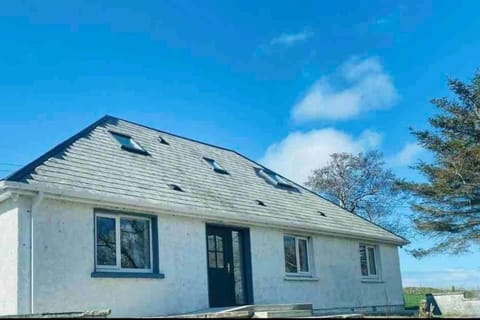 Teach Dunmore in the heart of Donegal Gaeltacht. House in County Donegal